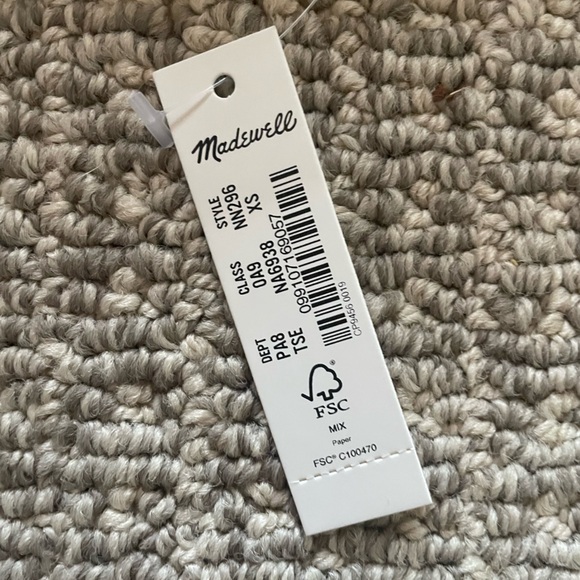 Madewell Waffle Knit Crewneck Short-Sleeve Crop Tee (Size XS NWT) - Picture 3 of 5